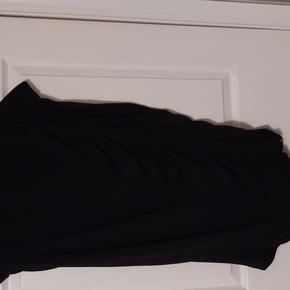 Skirt - Picture 2 of 4